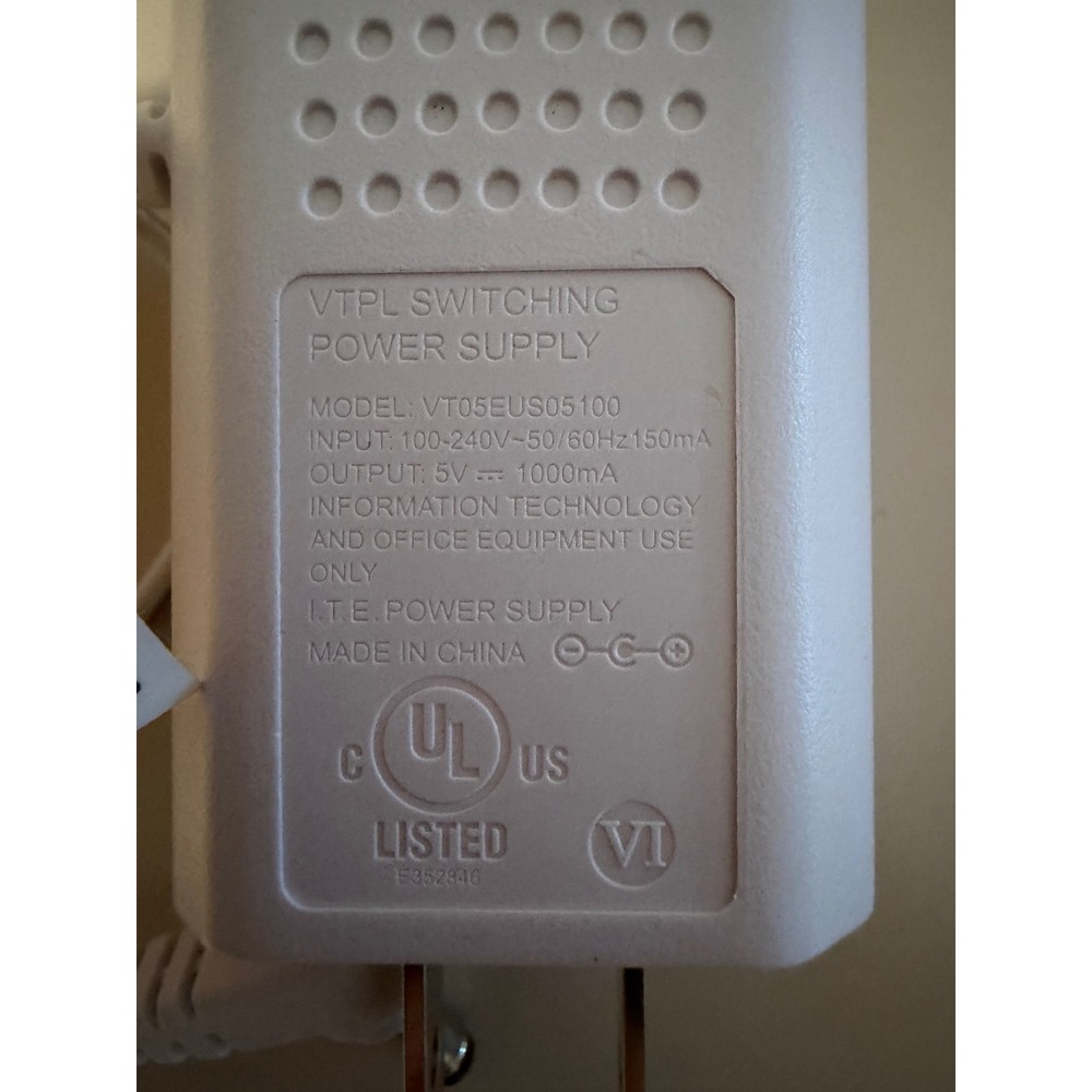 VTPL VT05EUS05100 Switching Power Supply AC Adapter 5V 1000mA White Barrel Plug